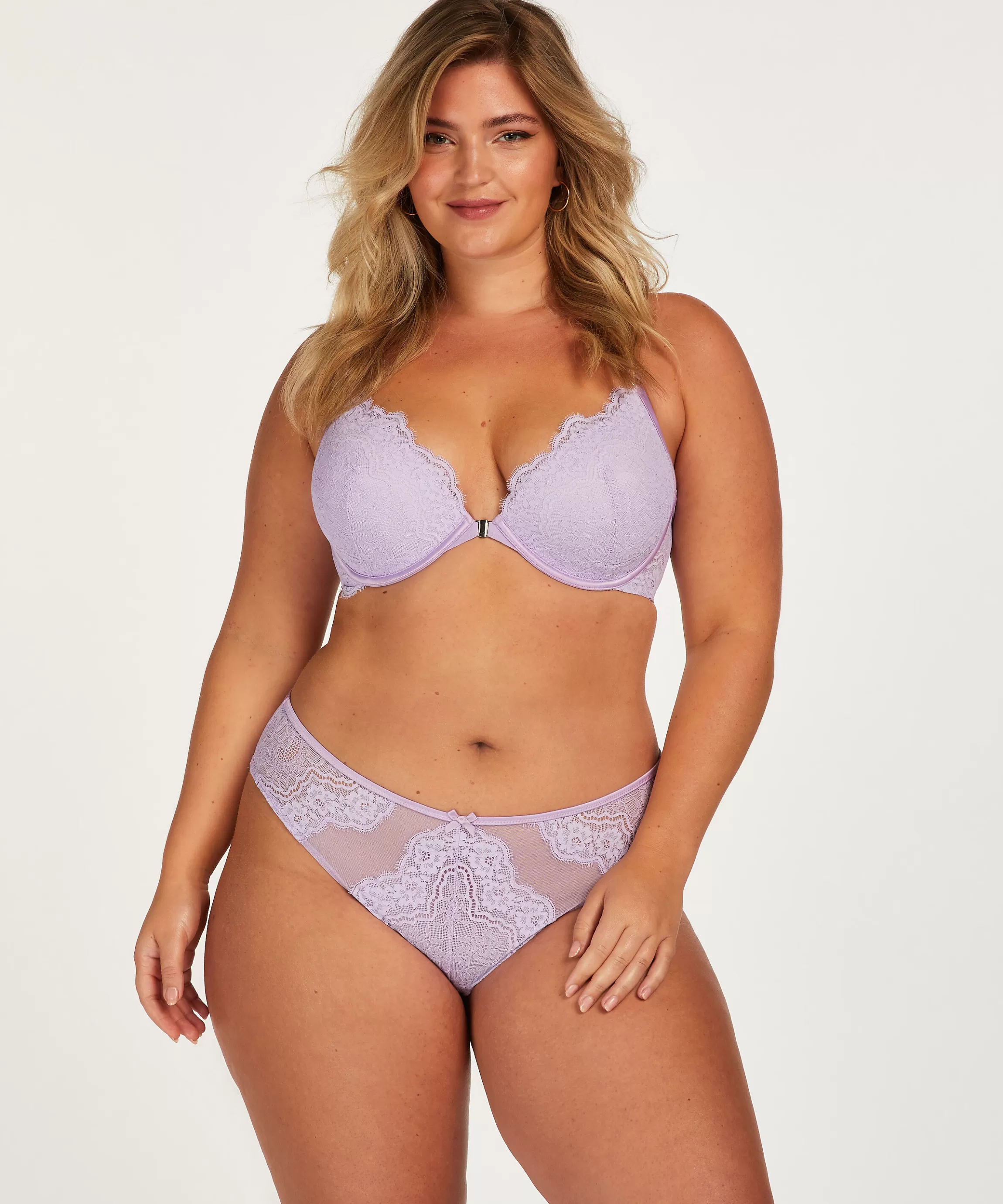 Hunkemöller Brazilians & V-Shapes*Brazilian Blaise Paars
