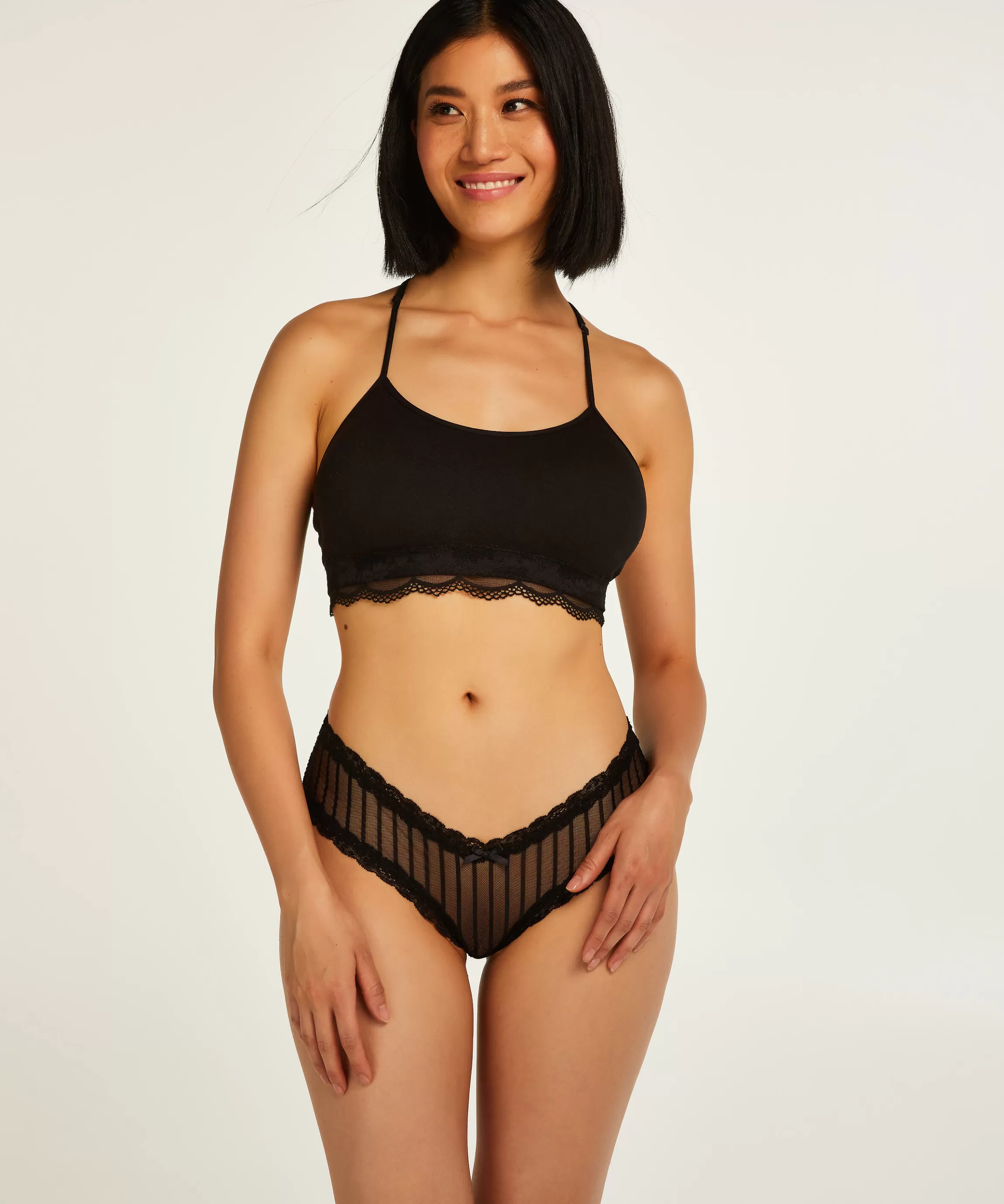 Hunkemöller Brazilians & V-Shapes*Brazilian V-Shape Mesh Zwart