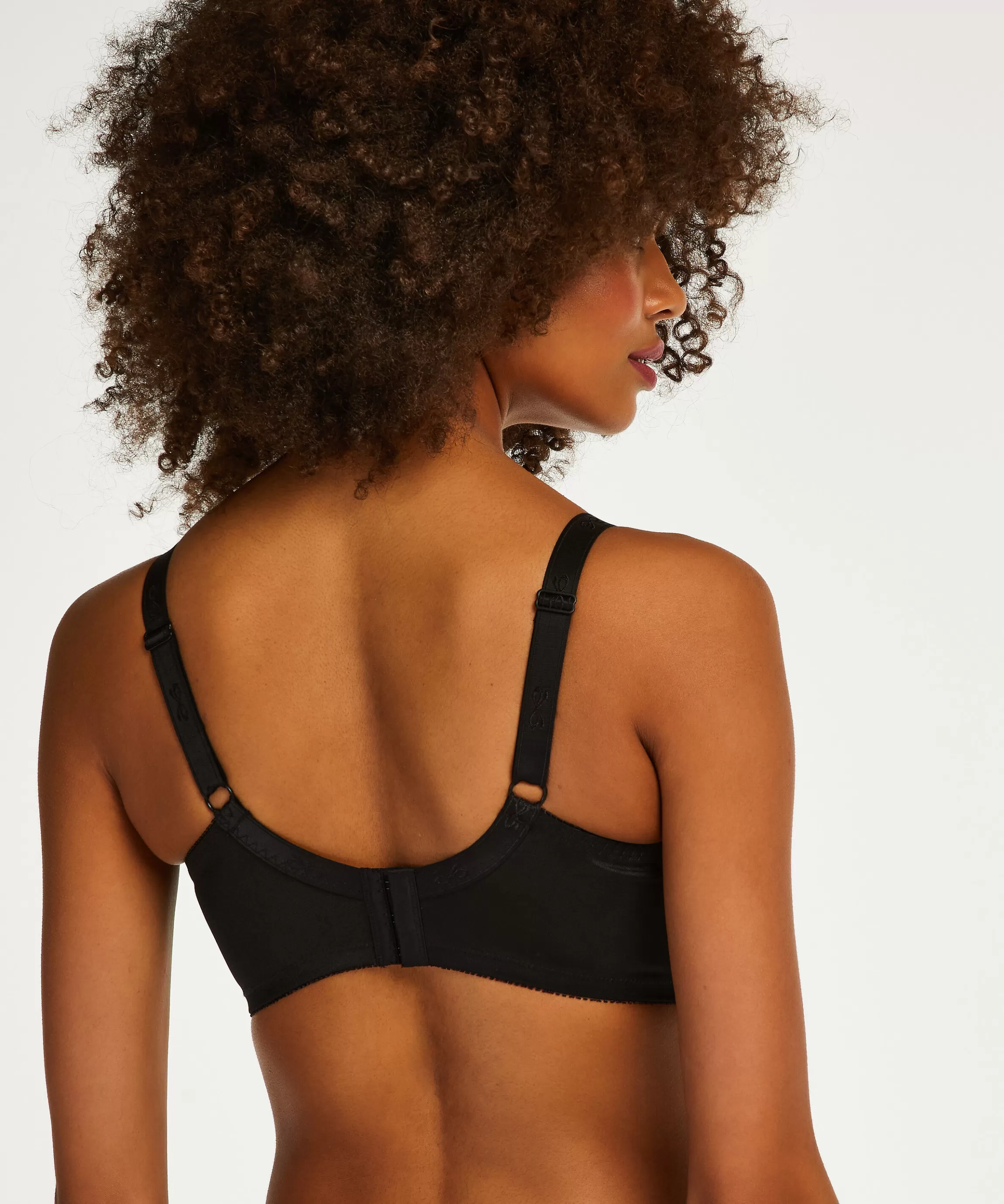 Hunkemöller Grote Maten Bh'S*Niet-Voorgevormde Bh Zonder Beugel Sara Zwart