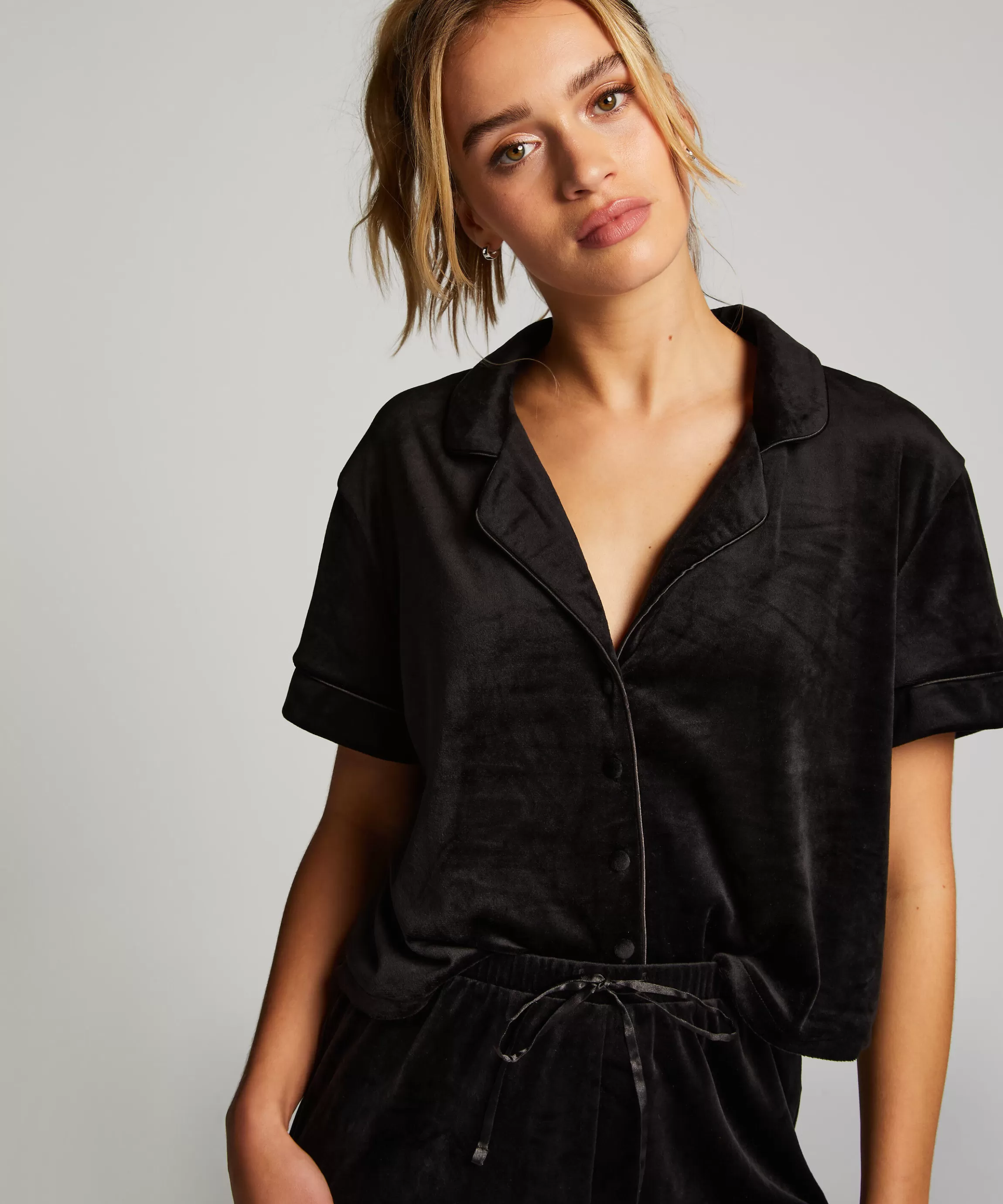 Hunkemöller Pyjamatops*Velours Jacket Zwart