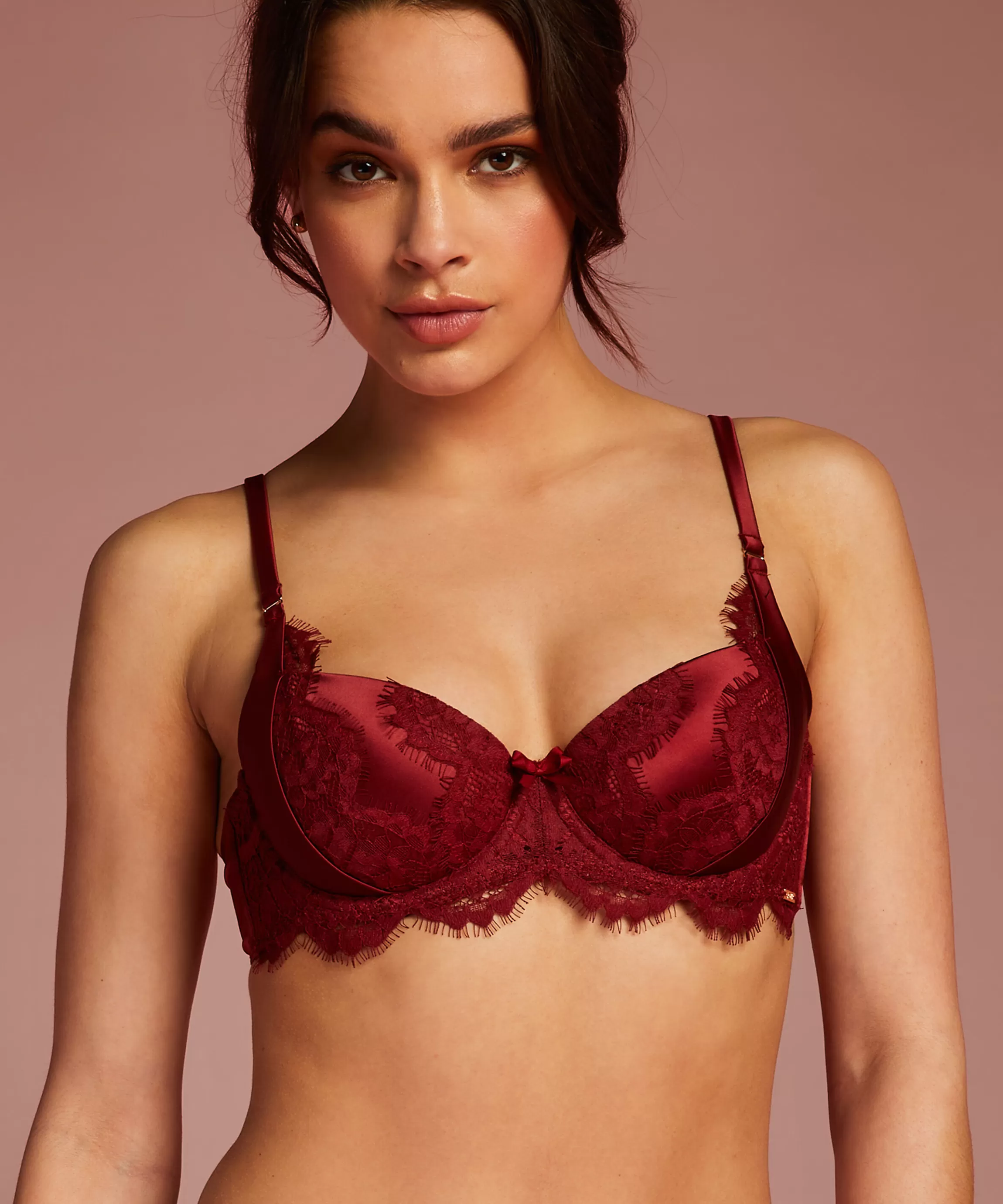 Hunkemöller Voorgevormde Bh'S*Voorgevormde Beugel Bh Hannako Rood