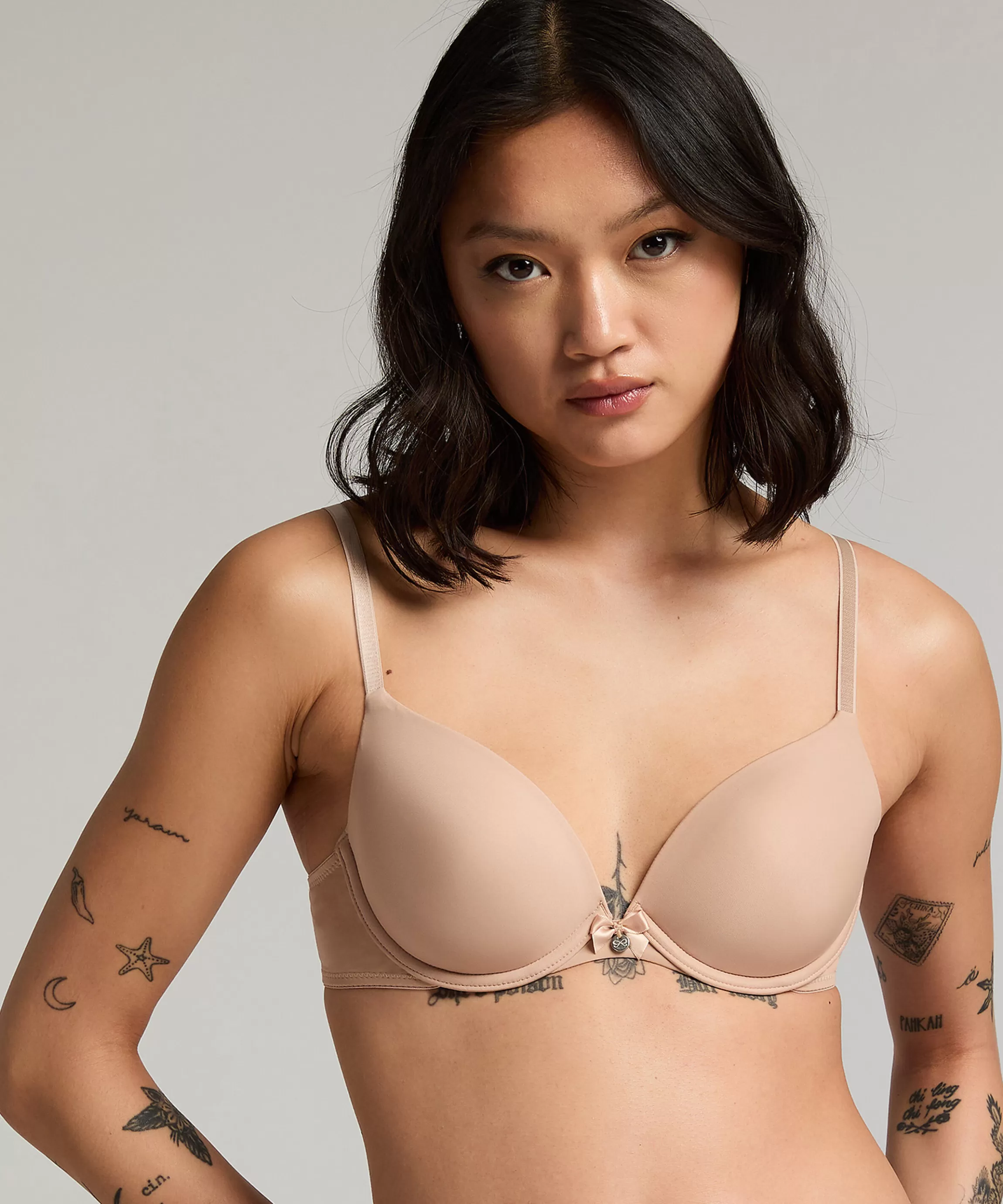 Hunkemöller Voorgevormde Bh'S*Voorgevormde Beugel Bh Plunge Beige