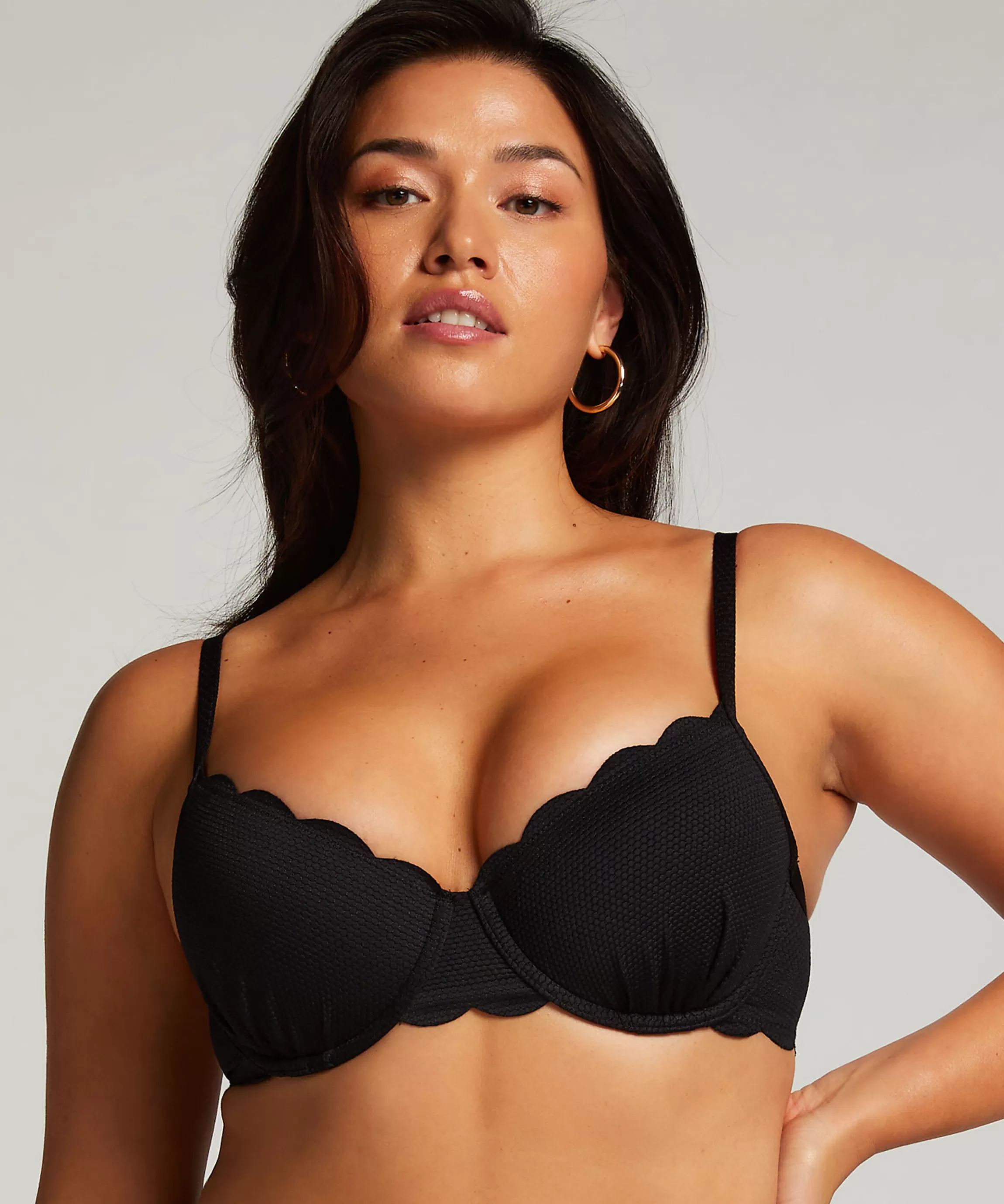 Hunkemöller Bikini'S*Voorgevormde Beugel Bikinitop Scallop Zwart
