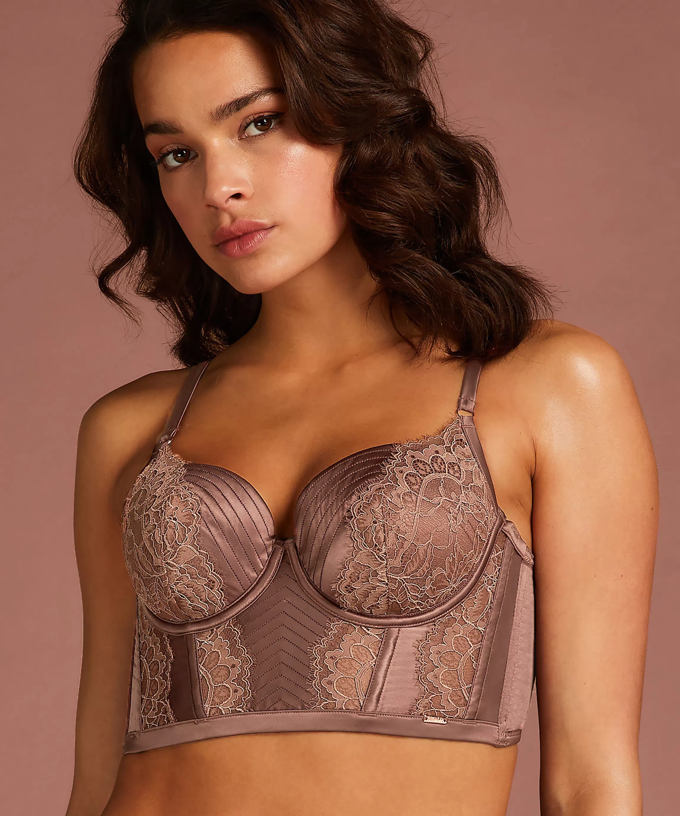 Hunkemöller Voorgevormde Bh'S*Voorgevormde Longline Beugel Bh Erika Bruin