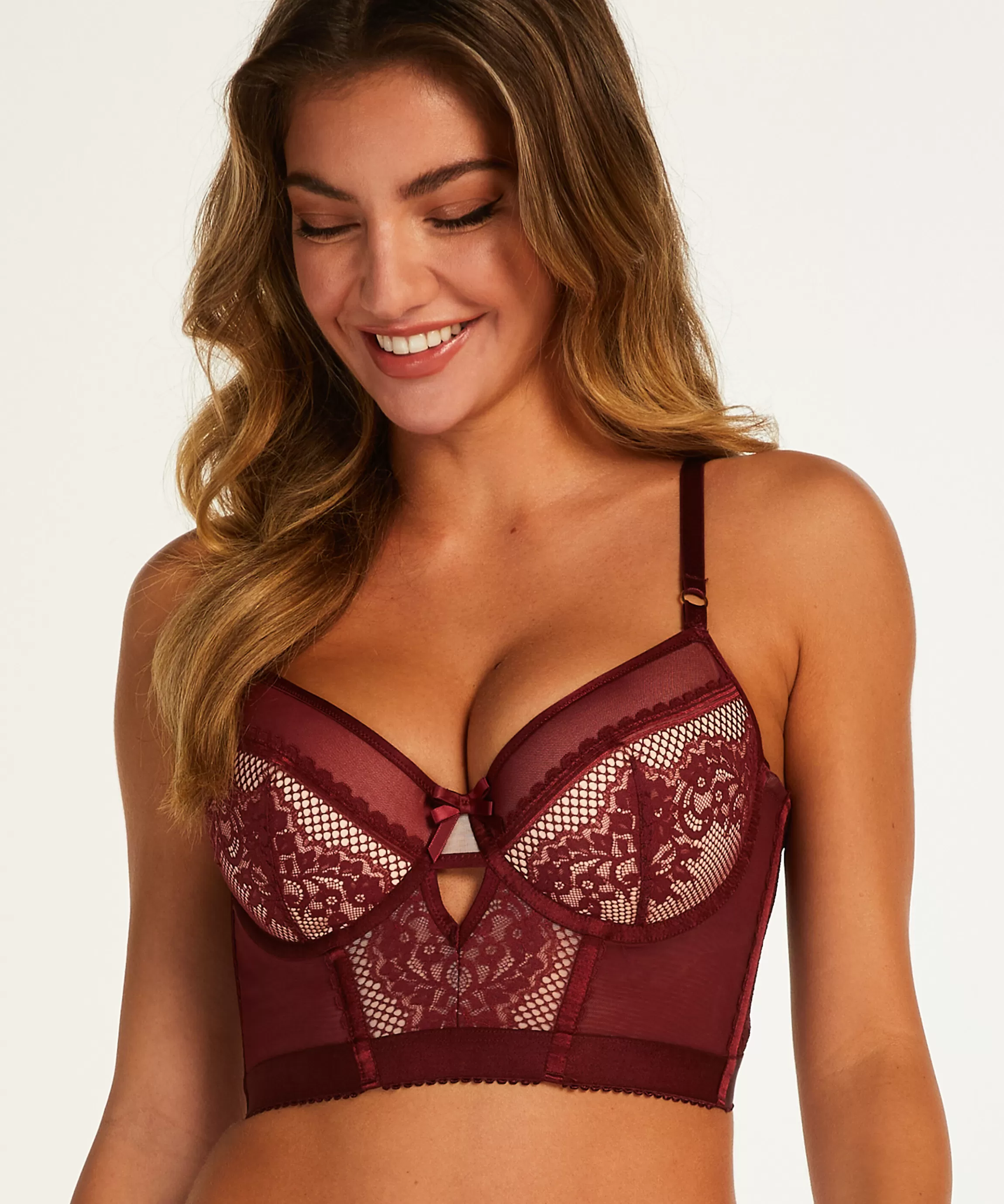 Hunkemöller Voorgevormde Bh'S*Voorgevormde Longline Beugel Bh Malika Rood